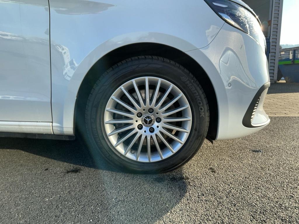 Mercedes-Benz V 250 d STYLE Lang Multibeam/Distronic/AHK2.5T Mercedes-Benz V 250 d STYLE Lang Multibeam/Distronic/AHK2.5T