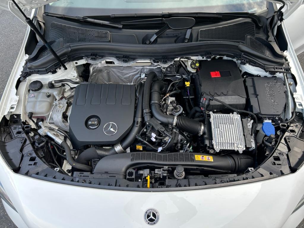 Mercedes-Benz B 200 Night/Progressive/LED/Panorama-D/Distronic Mercedes-Benz B 200 Night/Progressive/LED/Panorama-D/Distronic