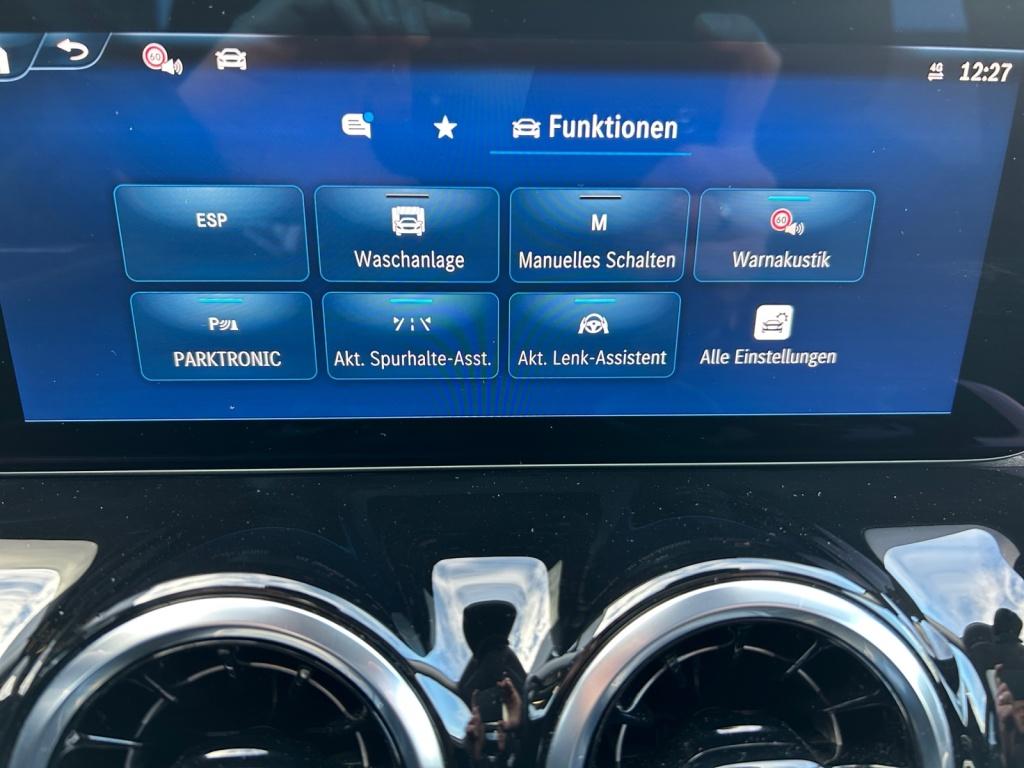 Mercedes-Benz B 200 Night/Progressive/LED/Panorama-D/Distronic Mercedes-Benz B 200 Night/Progressive/LED/Panorama-D/Distronic