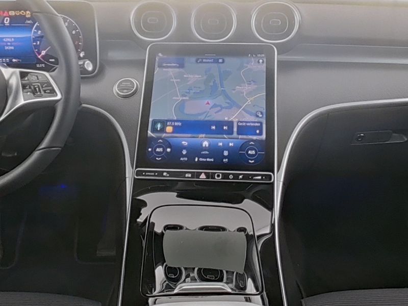 Mercedes-Benz C 180 T Avantgarde/Advanced/LED/Kamera/AHK/ Mercedes-Benz C 180 T Avantgarde/Advanced/LED/Kamera/AHK/