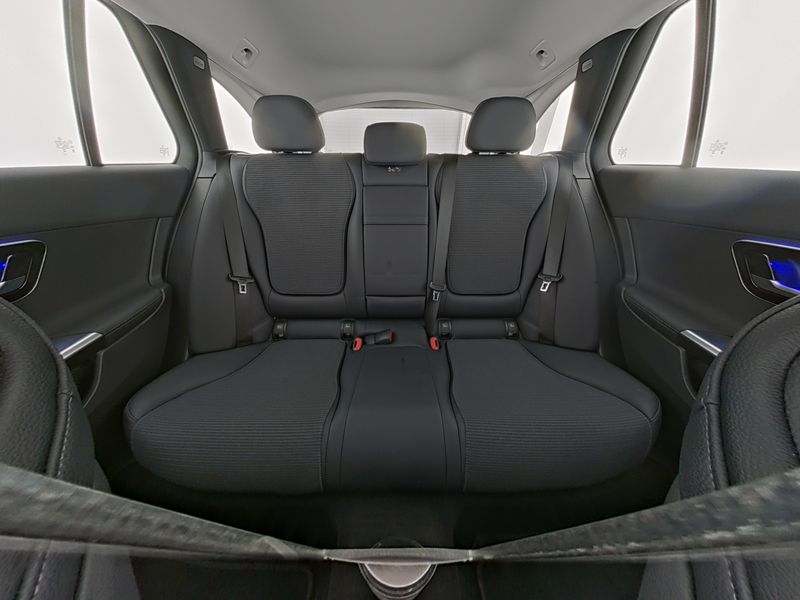 Mercedes-Benz C 180 T Avantgarde/Advanced/LED/Kamera/AHK/ Mercedes-Benz C 180 T Avantgarde/Advanced/LED/Kamera/AHK/