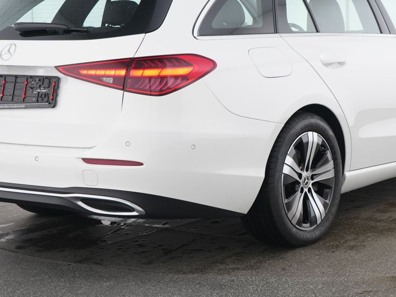Mercedes-Benz C 180 T Avantgarde/Advanced/LED/Kamera/AHK/ Mercedes-Benz C 180 T Avantgarde/Advanced/LED/Kamera/AHK/