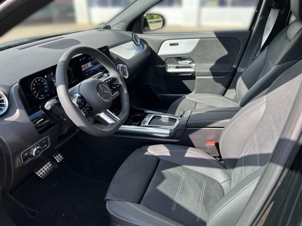 Mercedes-Benz GLA 200 d AMG+NIGHT+20+KEYLESS-GO+360°-KAMERA Mercedes-Benz GLA 200 d AMG+NIGHT+20+KEYLESS-GO+360°-KAMERA