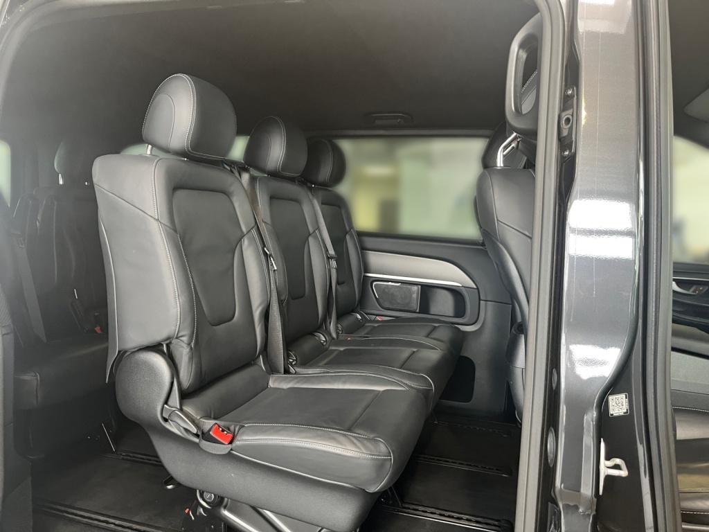 Mercedes-Benz V 300 d AVANTGARDE Lang AMG/360° Kamera/AIRMATIC Mercedes-Benz V 300 d AVANTGARDE Lang AMG/360° Kamera/AIRMATIC