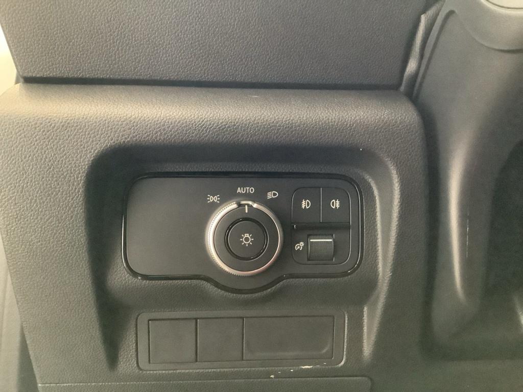 Mercedes-Benz Citan 112 CDI MBUX/Navi/Hecktüren/Sitzheizung Mercedes-Benz Citan 112 CDI MBUX/Navi/Hecktüren/Sitzheizung