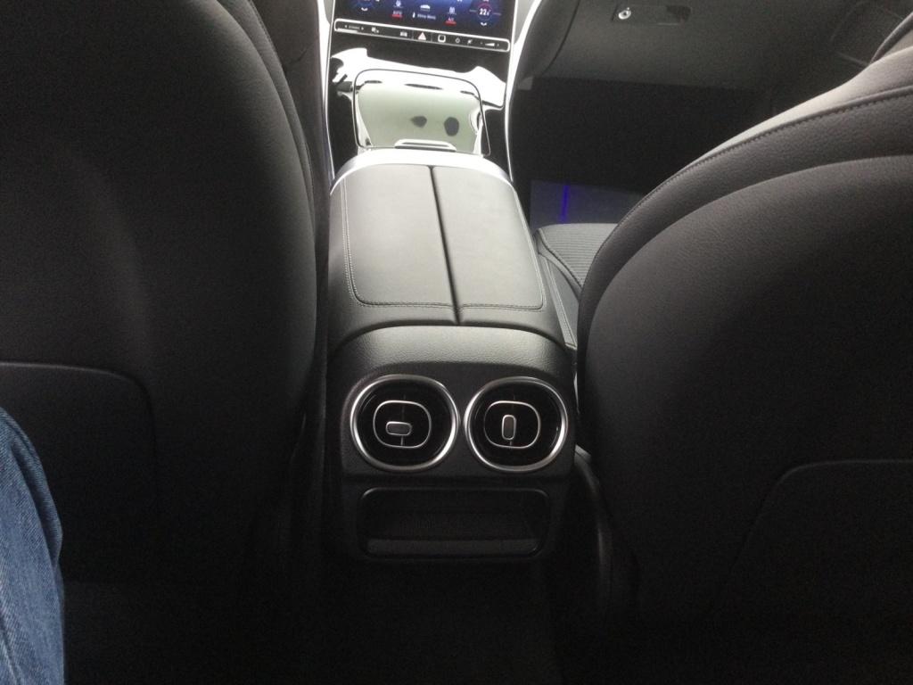 Mercedes-Benz C 200 4MATIC T-Modell Avantgarde, Digital Light Mercedes-Benz C 200 4MATIC T-Modell Avantgarde, Digital Light