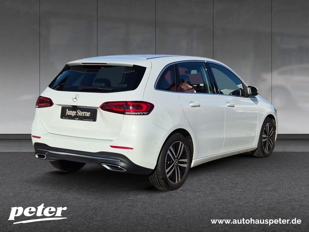 Mercedes-Benz B 200 Progressive, LED Scheinwerfer Mercedes-Benz B 200 Progressive, LED Scheinwerfer