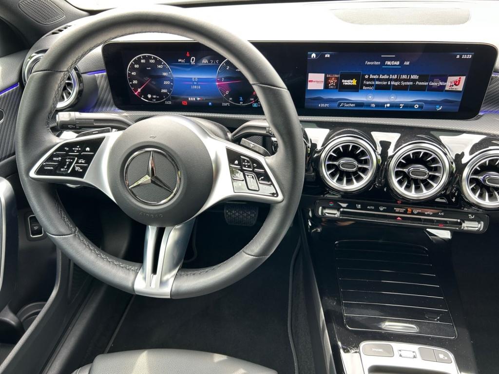 Mercedes-Benz A 200 d Limousine Progressive, AHV, Distronic Mercedes-Benz A 200 d Limousine Progressive, AHV, Distronic