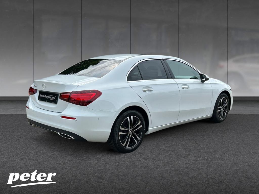 Mercedes-Benz A 200 d Limousine Progressive, AHV, Distronic Mercedes-Benz A 200 d Limousine Progressive, AHV, Distronic