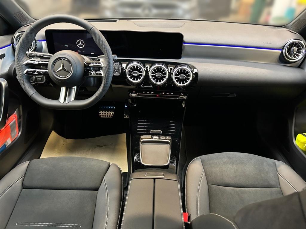 Mercedes-Benz A 180 d AMG, Distronic, Head Up Mercedes-Benz A 180 d AMG, Distronic, Head Up