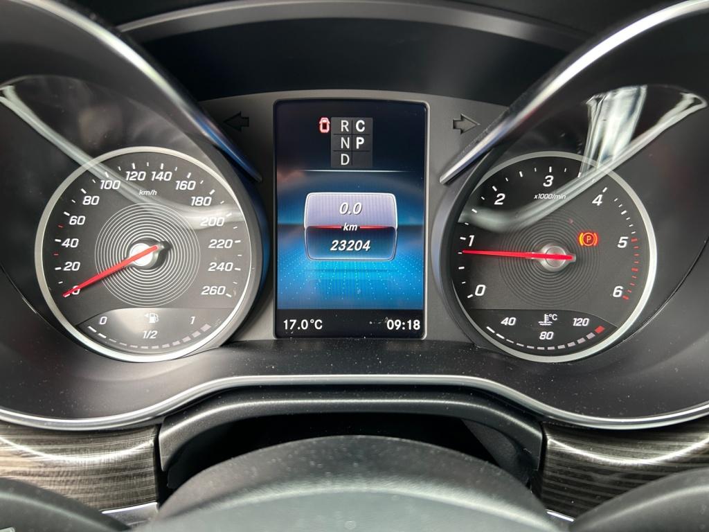 Mercedes-Benz V 250 d 4MATIC STHZG+LED+AHK+KAMERA+NAVI Mercedes-Benz V 250 d 4MATIC STHZG+LED+AHK+KAMERA+NAVI