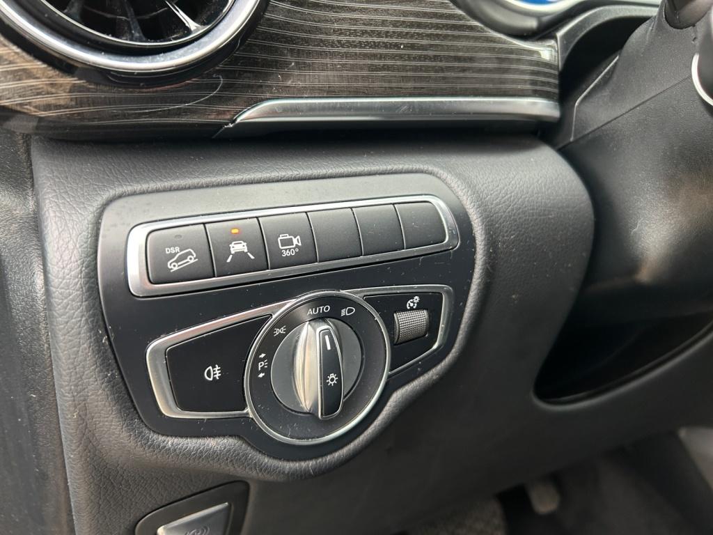 Mercedes-Benz V 300 d 4MATIC AVANTGARDE EDITION EL STHZG+AHK+DISTR Mercedes-Benz V 300 d 4MATIC AVANTGARDE EDITION EL STHZG+AHK+DISTR