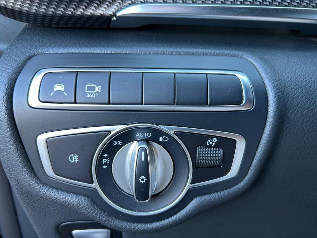 Mercedes-Benz V 250 d AVANTGARDE EDITION AMG Kompakt MBUX+STHZG+Navi+LED+AHK Mercedes-Benz V 250 d AVANTGARDE EDITION AMG Kompakt MBUX+STHZG+Navi+LED+AHK