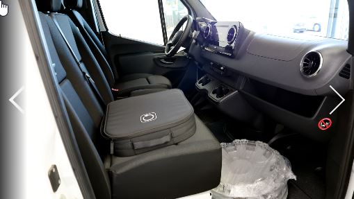 Mercedes-Benz eSprinter 414 Kasten HD 113 KWh+AHK+STHZG+KAM+KLIMA Mercedes-Benz eSprinter 414 Kasten HD 113 KWh+AHK+STHZG+KAM+KLIMA