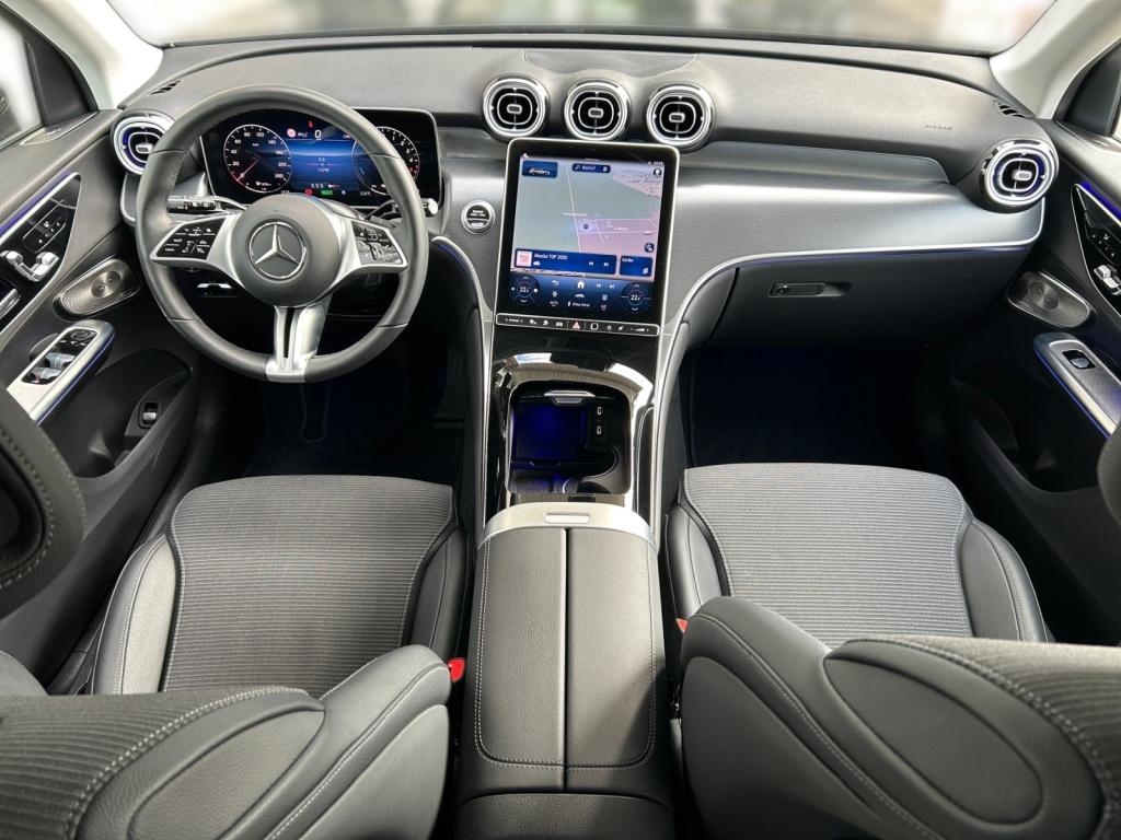 Mercedes-Benz GLC 300 de 4MATIC Avantgarde, AHV, Distronic Mercedes-Benz GLC 300 de 4MATIC Avantgarde, AHV, Distronic