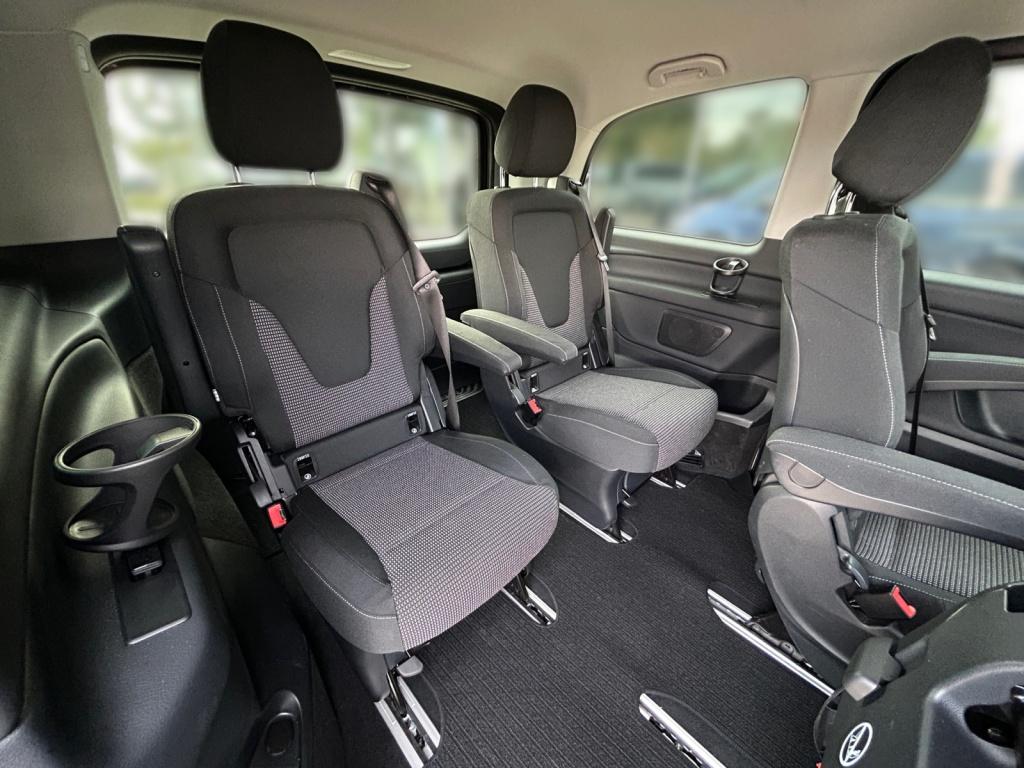 Mercedes-Benz V 220 d STYLE Kompakt 9GT+AHK+DISTR+KAMERA+LED Mercedes-Benz V 220 d STYLE Kompakt 9GT+AHK+DISTR+KAMERA+LED