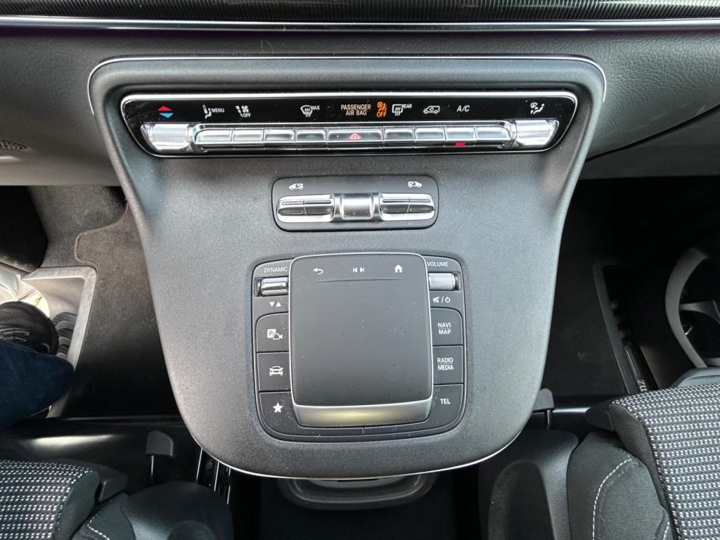 Mercedes-Benz V 220 d STYLE Kompakt 9GT+AHK+DISTR+KAMERA+LED Mercedes-Benz V 220 d STYLE Kompakt 9GT+AHK+DISTR+KAMERA+LED