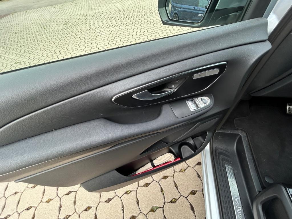 Mercedes-Benz V 220 d STYLE Kompakt 9GT+AHK+DISTR+KAMERA+LED Mercedes-Benz V 220 d STYLE Kompakt 9GT+AHK+DISTR+KAMERA+LED