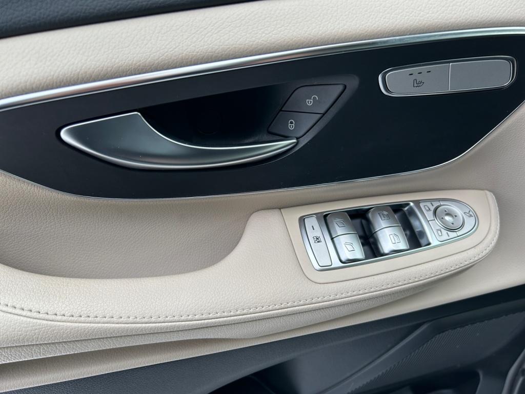 Mercedes-Benz Marco Polo 300 d 4MATIC EDITION AMG DISTR+AHK+LED+STHZG Mercedes-Benz Marco Polo 300 d 4MATIC EDITION AMG DISTR+AHK+LED+STHZG