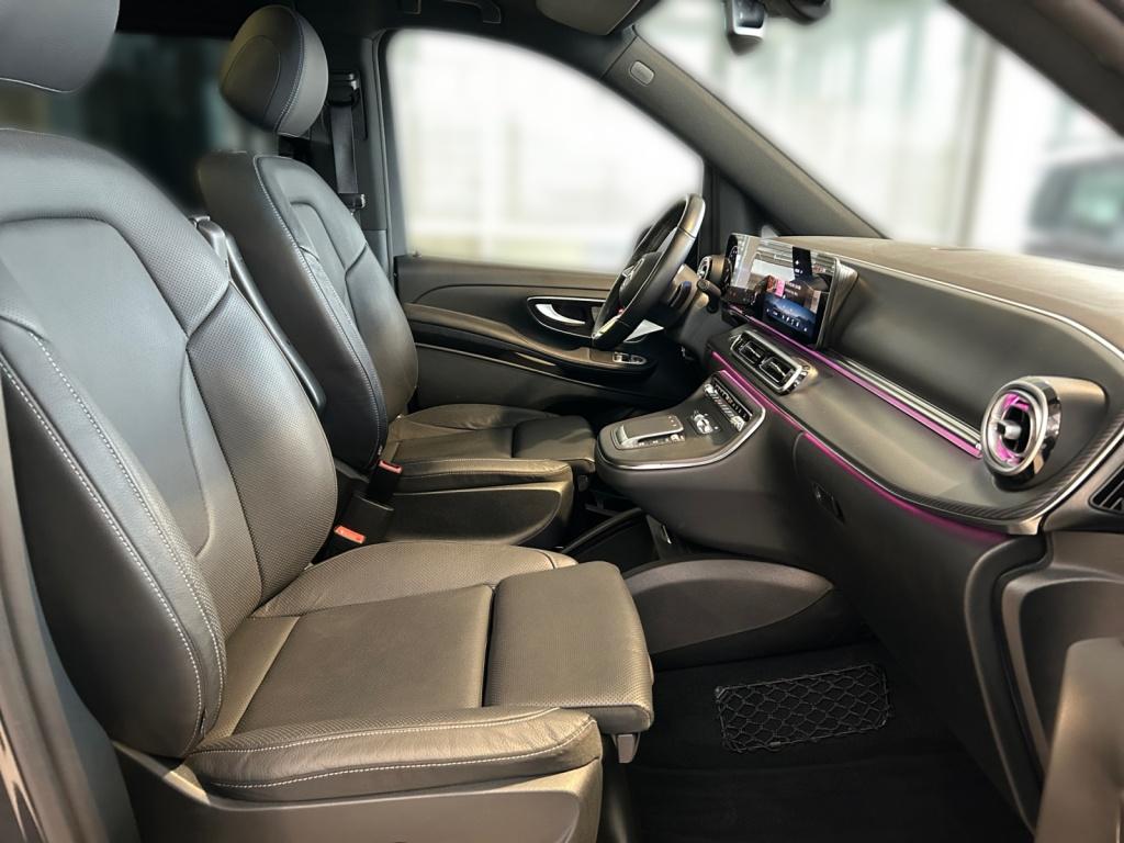 Mercedes-Benz V 300 d AVANTGARDE AMG PANO+STHZG+AHK+TISCH Mercedes-Benz V 300 d AVANTGARDE AMG PANO+STHZG+AHK+TISCH