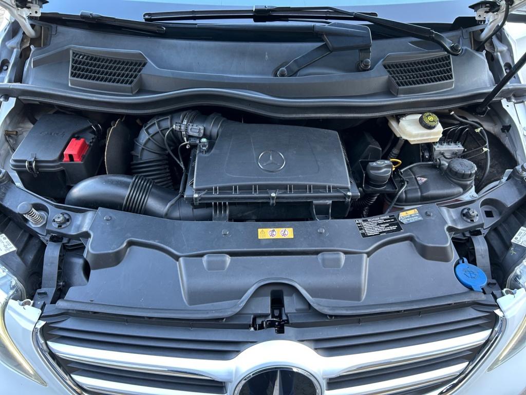 Mercedes-Benz V 250 d 4MATIC AVANTGARDE EDITION Lang DISTR+STHZG Mercedes-Benz V 250 d 4MATIC AVANTGARDE EDITION Lang DISTR+STHZG