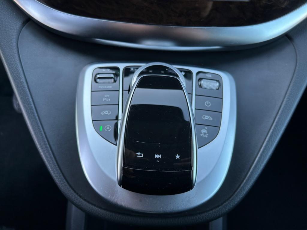 Mercedes-Benz V 250 d 4MATIC AVANTGARDE EDITION Lang DISTR+STHZG Mercedes-Benz V 250 d 4MATIC AVANTGARDE EDITION Lang DISTR+STHZG