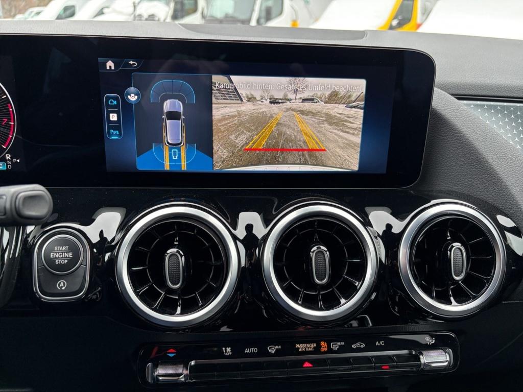 Mercedes-Benz GLA 180 Progressive Line Advanced, Night Paket Mercedes-Benz GLA 180 Progressive Line Advanced, Night Paket