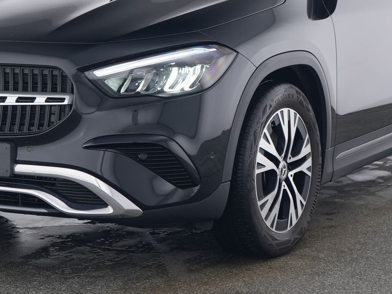 Mercedes-Benz GLA 180 Progressive, Winter Paket Mercedes-Benz GLA 180 Progressive, Winter Paket
