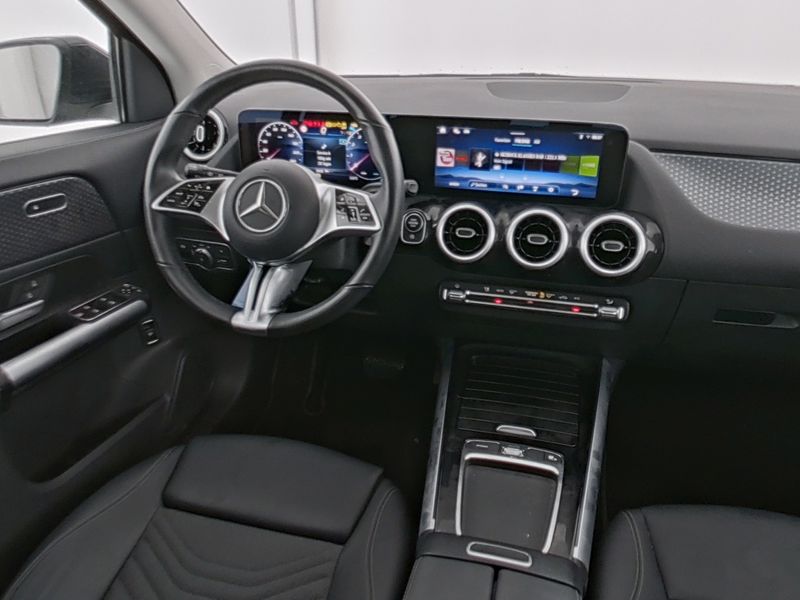 Mercedes-Benz GLA 180 Progressive, Winter Paket Mercedes-Benz GLA 180 Progressive, Winter Paket