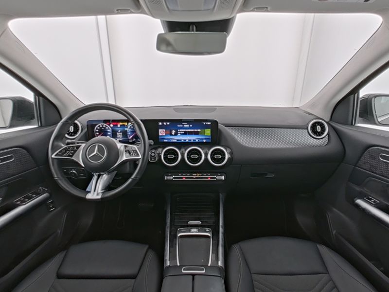 Mercedes-Benz GLA 180 Progressive, Winter Paket Mercedes-Benz GLA 180 Progressive, Winter Paket