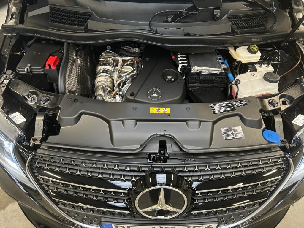 Mercedes-Benz V 300 d 4MATIC AVANTGARDE Extralang LED+DISTR+KAM Mercedes-Benz V 300 d 4MATIC AVANTGARDE Extralang LED+DISTR+KAM