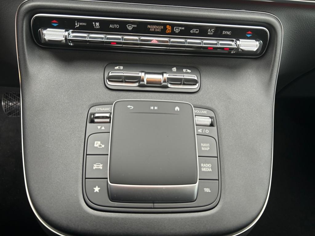 Mercedes-Benz V 300 d 4MATIC AVANTGARDE Extralang LED+DISTR+KAM Mercedes-Benz V 300 d 4MATIC AVANTGARDE Extralang LED+DISTR+KAM