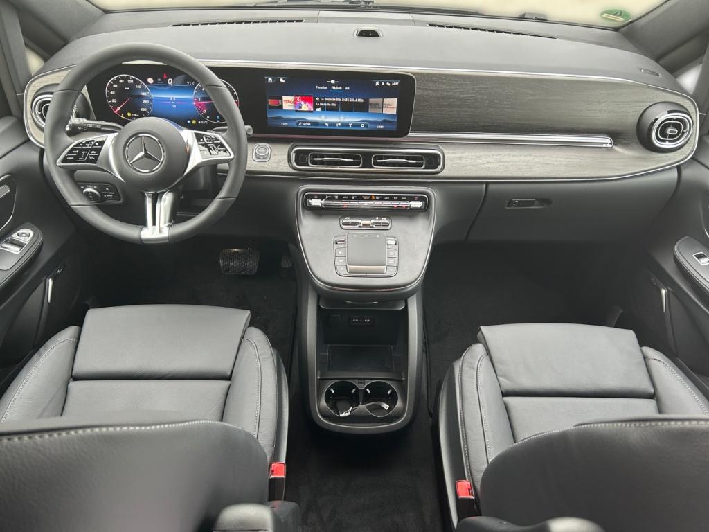 Mercedes-Benz V 300 d 4MATIC AVANTGARDE Extralang LED+DISTR+KAM Mercedes-Benz V 300 d 4MATIC AVANTGARDE Extralang LED+DISTR+KAM