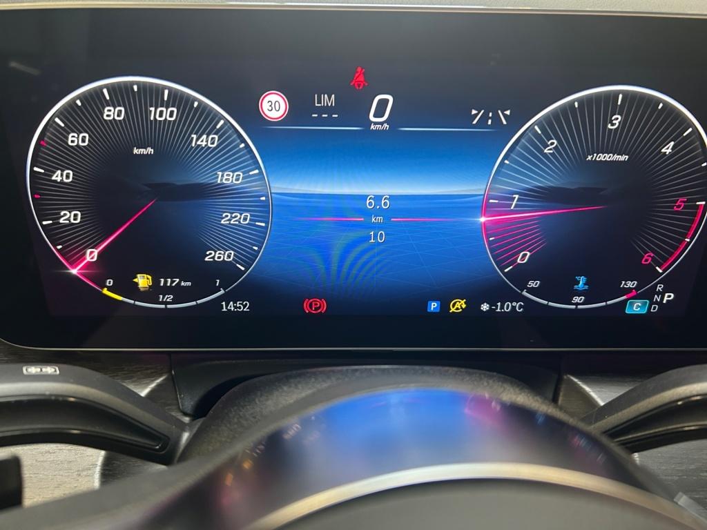 Mercedes-Benz V 300 d 4MATIC AVANTGARDE Extralang LED+DISTR+KAM Mercedes-Benz V 300 d 4MATIC AVANTGARDE Extralang LED+DISTR+KAM