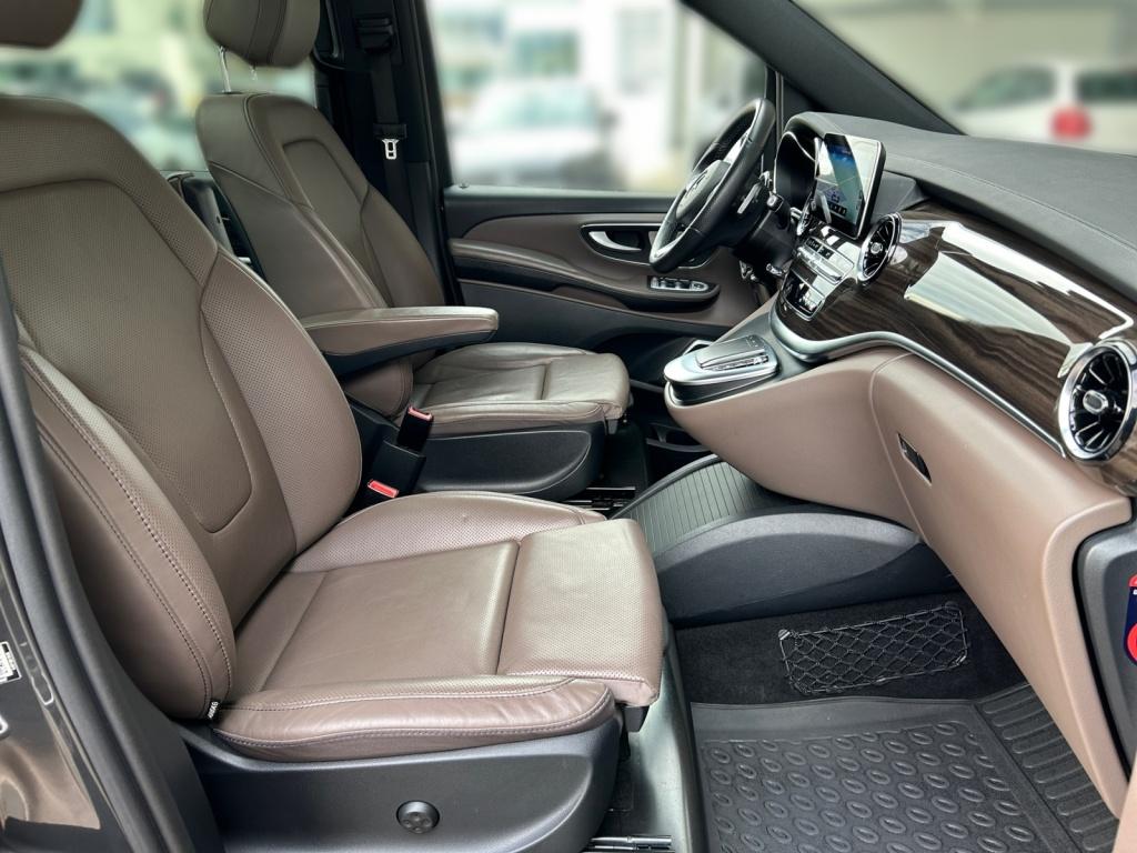 Mercedes-Benz V 300 d 4MATIC AVANTGARDE EDITION AMG Pano+LED+STHZG Mercedes-Benz V 300 d 4MATIC AVANTGARDE EDITION AMG Pano+LED+STHZG