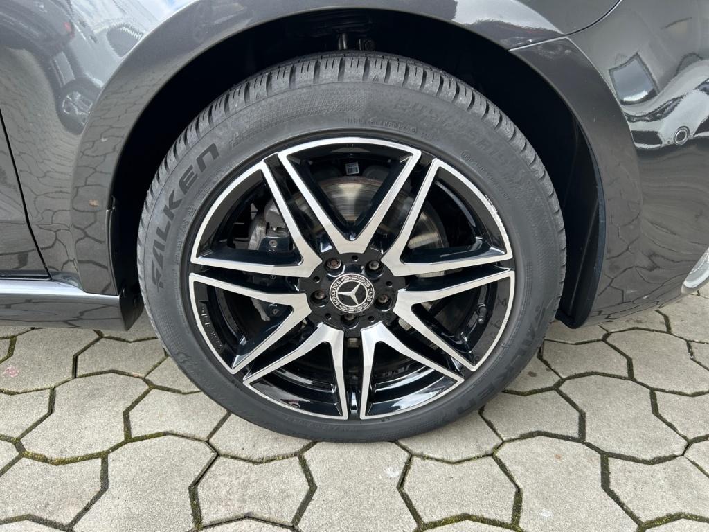 Mercedes-Benz V 300 d 4MATIC AVANTGARDE EDITION AMG Pano+LED+STHZG Mercedes-Benz V 300 d 4MATIC AVANTGARDE EDITION AMG Pano+LED+STHZG