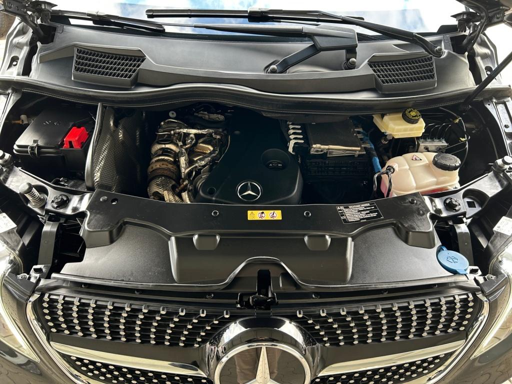 Mercedes-Benz V 300 d 4MATIC AVANTGARDE EDITION AMG Pano+LED+STHZG Mercedes-Benz V 300 d 4MATIC AVANTGARDE EDITION AMG Pano+LED+STHZG