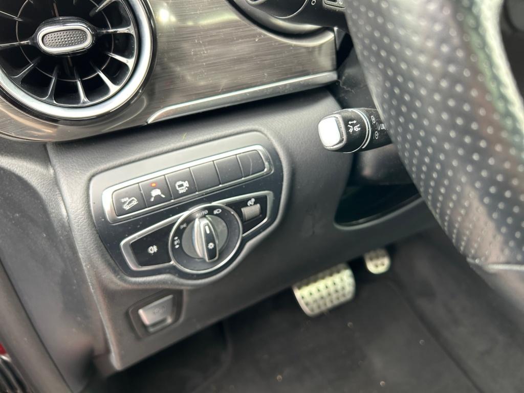 Mercedes-Benz V 300 d 4MATIC EXCLUSIVE EDITION AMG STHZG+LED+Kamera+Pano Mercedes-Benz V 300 d 4MATIC EXCLUSIVE EDITION AMG STHZG+LED+Kamera+Pano