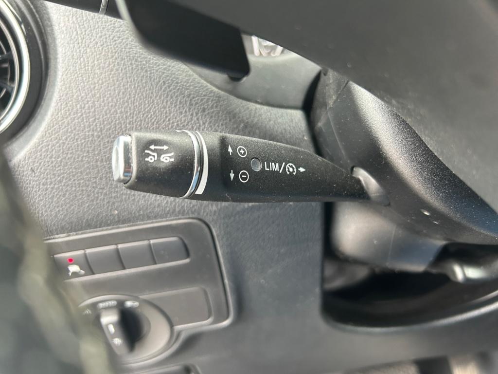 Mercedes-Benz Vito 119 CDI 4x4 Mixto LINE SPORT 9GT+LED+AHK+DISTR Mercedes-Benz Vito 119 CDI 4x4 Mixto LINE SPORT 9GT+LED+AHK+DISTR