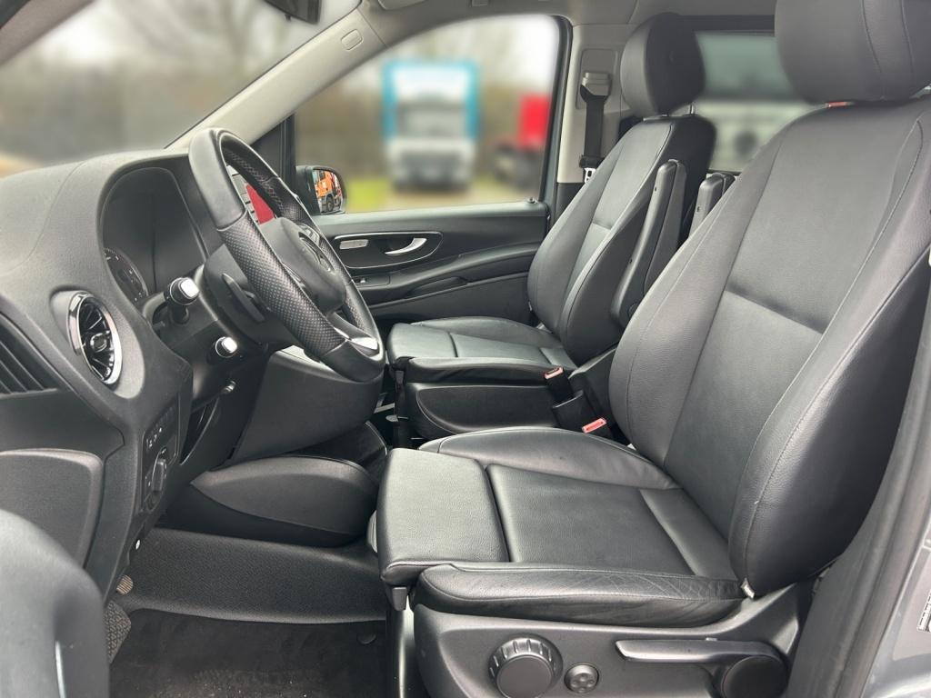 Mercedes-Benz Vito 119 CDI 4x4 Mixto LINE SPORT 9GT+LED+AHK+DISTR Mercedes-Benz Vito 119 CDI 4x4 Mixto LINE SPORT 9GT+LED+AHK+DISTR