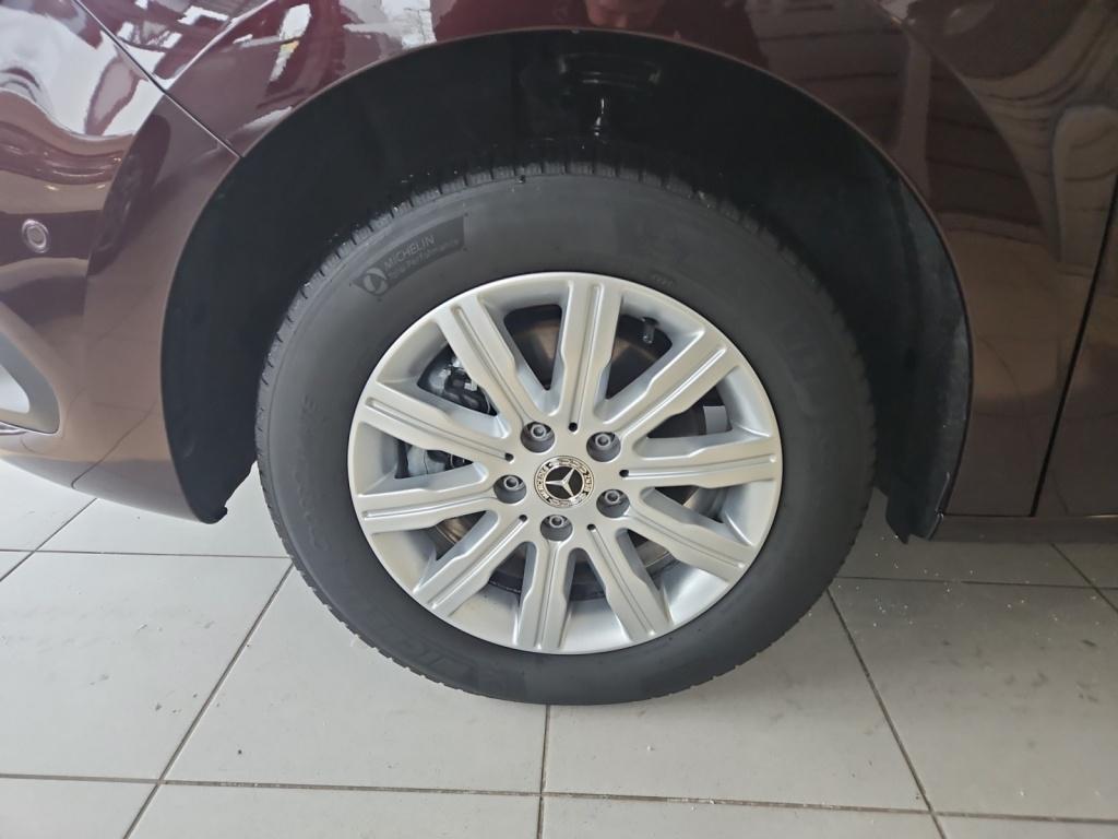 Mercedes-Benz T 180 d PROGRESSIVE EDITION 7GT+AHK+LED+MBUX+KAM+NAVI Mercedes-Benz T 180 d PROGRESSIVE EDITION 7GT+AHK+LED+MBUX+KAM+NAVI