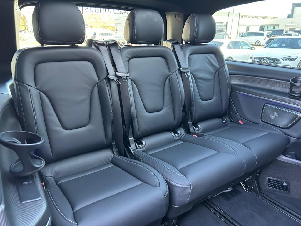 Mercedes-Benz V 300 d 4MATIC AVANTGARDE AMG VOLLAUSSTATTUNG Mercedes-Benz V 300 d 4MATIC AVANTGARDE AMG VOLLAUSSTATTUNG