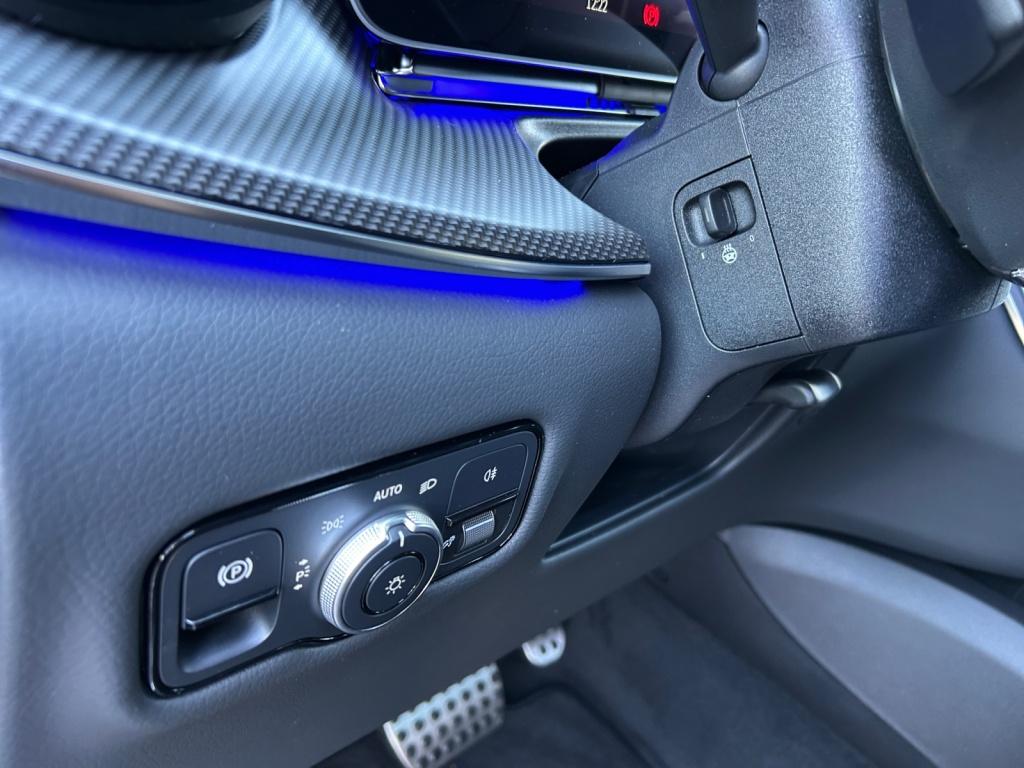 Mercedes-Benz V 300 d 4MATIC AVANTGARDE AMG VOLLAUSSTATTUNG Mercedes-Benz V 300 d 4MATIC AVANTGARDE AMG VOLLAUSSTATTUNG