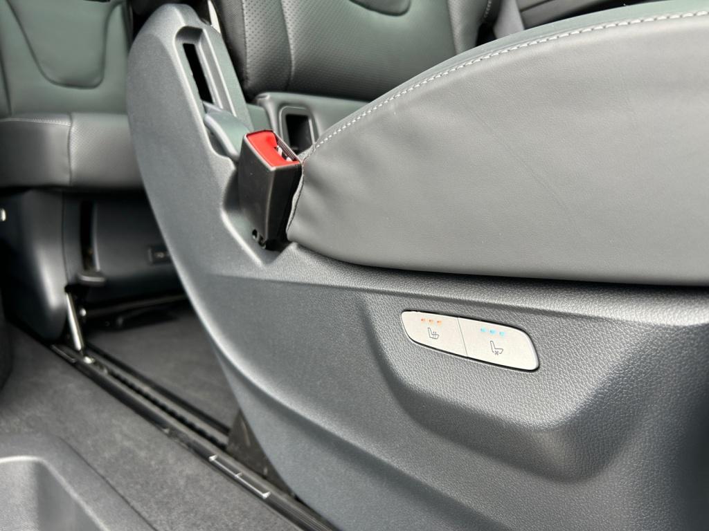 Mercedes-Benz V 300 d EXCLUSIVE Lang Vollausstattung Mercedes-Benz V 300 d EXCLUSIVE Lang Vollausstattung