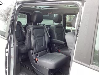 Mercedes-Benz V 300 d 4MATIC AVANTGARDE AMG AIRMATIC+LED+PANO+AHK Mercedes-Benz V 300 d 4MATIC AVANTGARDE AMG AIRMATIC+LED+PANO+AHK