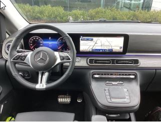 Mercedes-Benz V 300 d 4MATIC AVANTGARDE AMG AIRMATIC+LED+PANO+AHK Mercedes-Benz V 300 d 4MATIC AVANTGARDE AMG AIRMATIC+LED+PANO+AHK