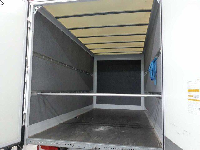 Mercedes-Benz Sprinter 317 CDI Möbelkoffer Lang 9GT+KLIMA+KAMERA Mercedes-Benz Sprinter 317 CDI Möbelkoffer Lang 9GT+KLIMA+KAMERA