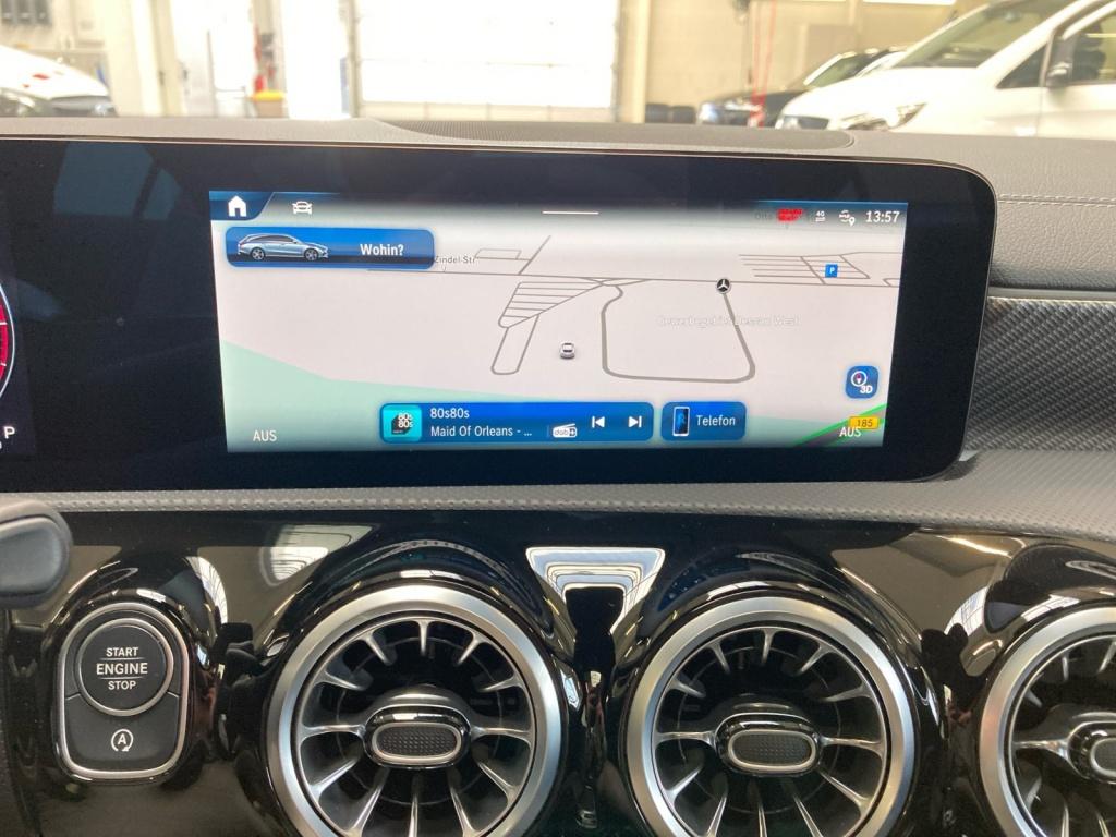 Mercedes-Benz CLA 200 d Shooting Brake Edition Progressive Mercedes-Benz CLA 200 d Shooting Brake Edition Progressive