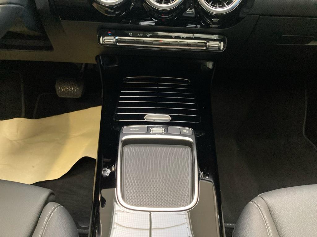 Mercedes-Benz CLA 200 d Shooting Brake Edition Progressive Mercedes-Benz CLA 200 d Shooting Brake Edition Progressive