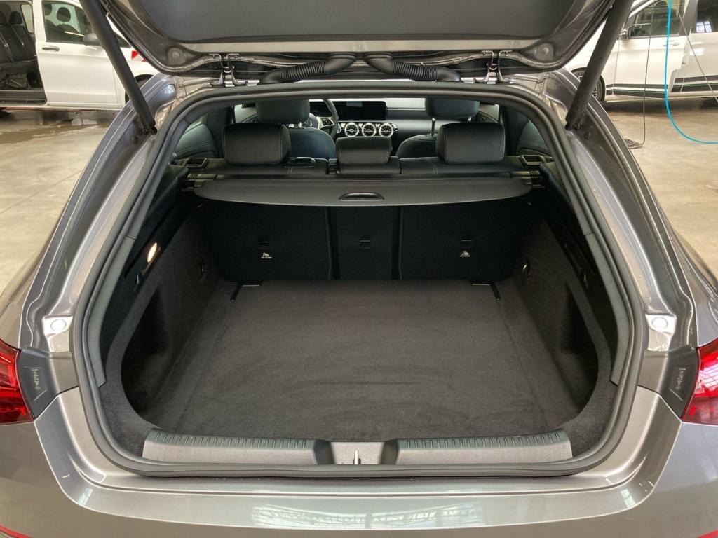 Mercedes-Benz CLA 200 d Shooting Brake Edition Progressive Mercedes-Benz CLA 200 d Shooting Brake Edition Progressive